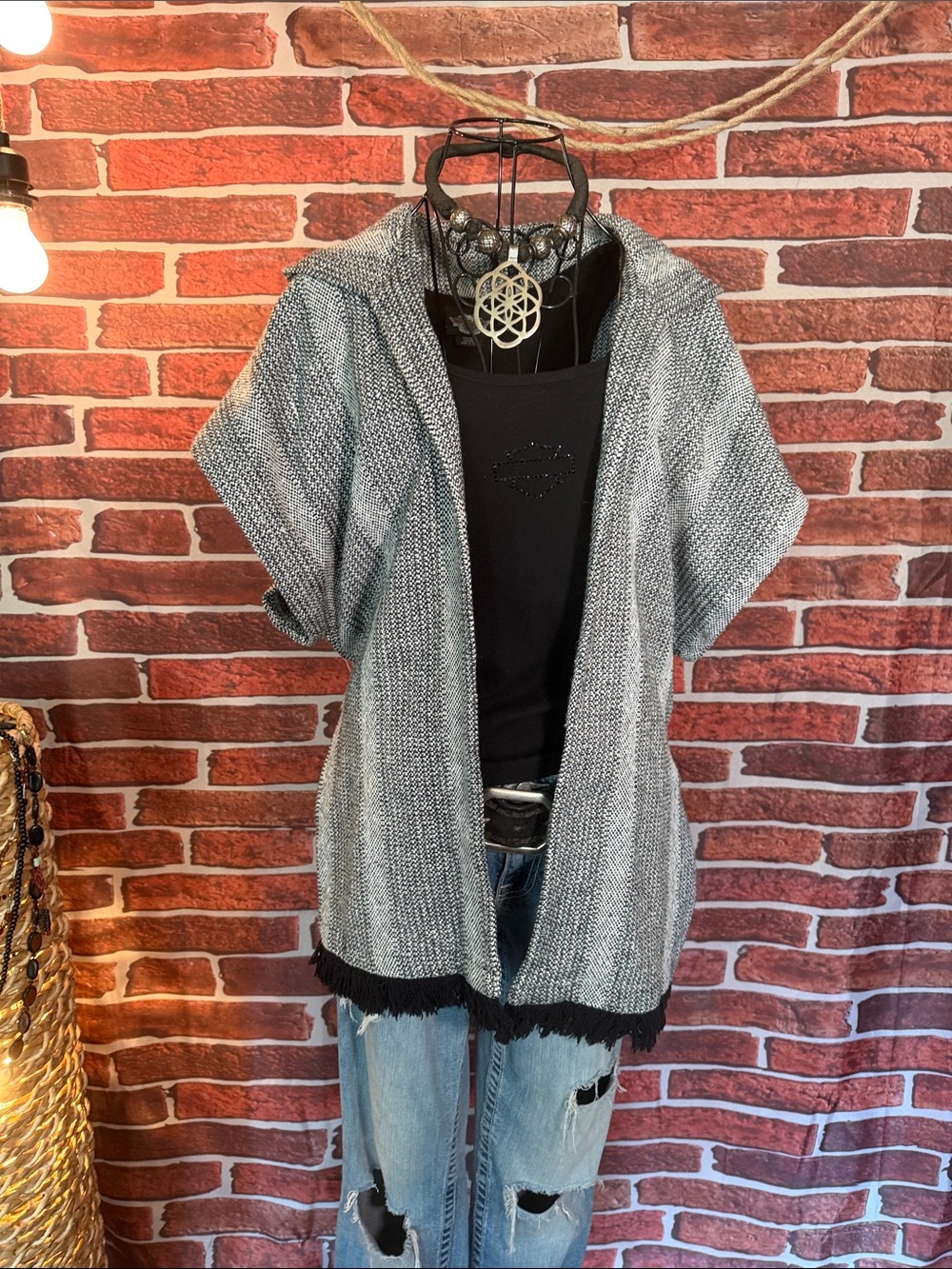 🧥 Ecote Open-Front Belted Short Sleeve Fringe Cardigan — Gray Multi — Sz OS